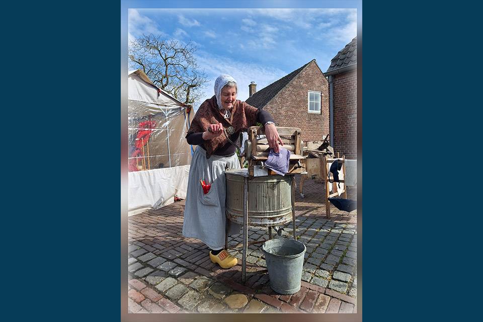 31-Extra_foto_Mei_2025___Wasvrouw_vroeger_original_copy_1